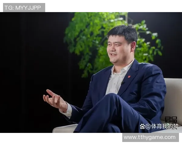 姚明幽默解说引发全场爆笑球场上的搞笑瞬间回顾