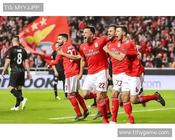 德甲精彩对决里昂大胜本菲卡逆转全场气氛热烈