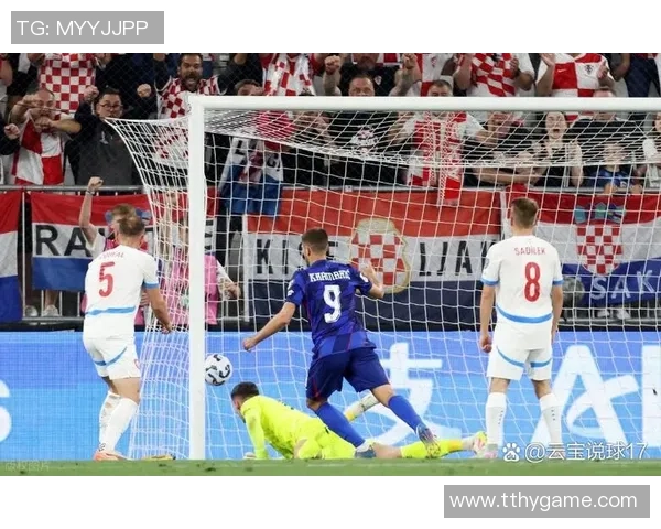 德甲精彩对决国米与曼城1比1平局红牌争议引发全场热议与十大进球回顾 德甲精彩对决国米与曼城1比1平局红牌争议引发全场热议与十大进球回顾